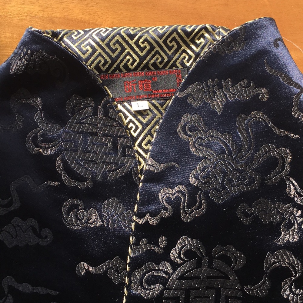 Gorgeous Asian jacket. - Picture 7 of 8